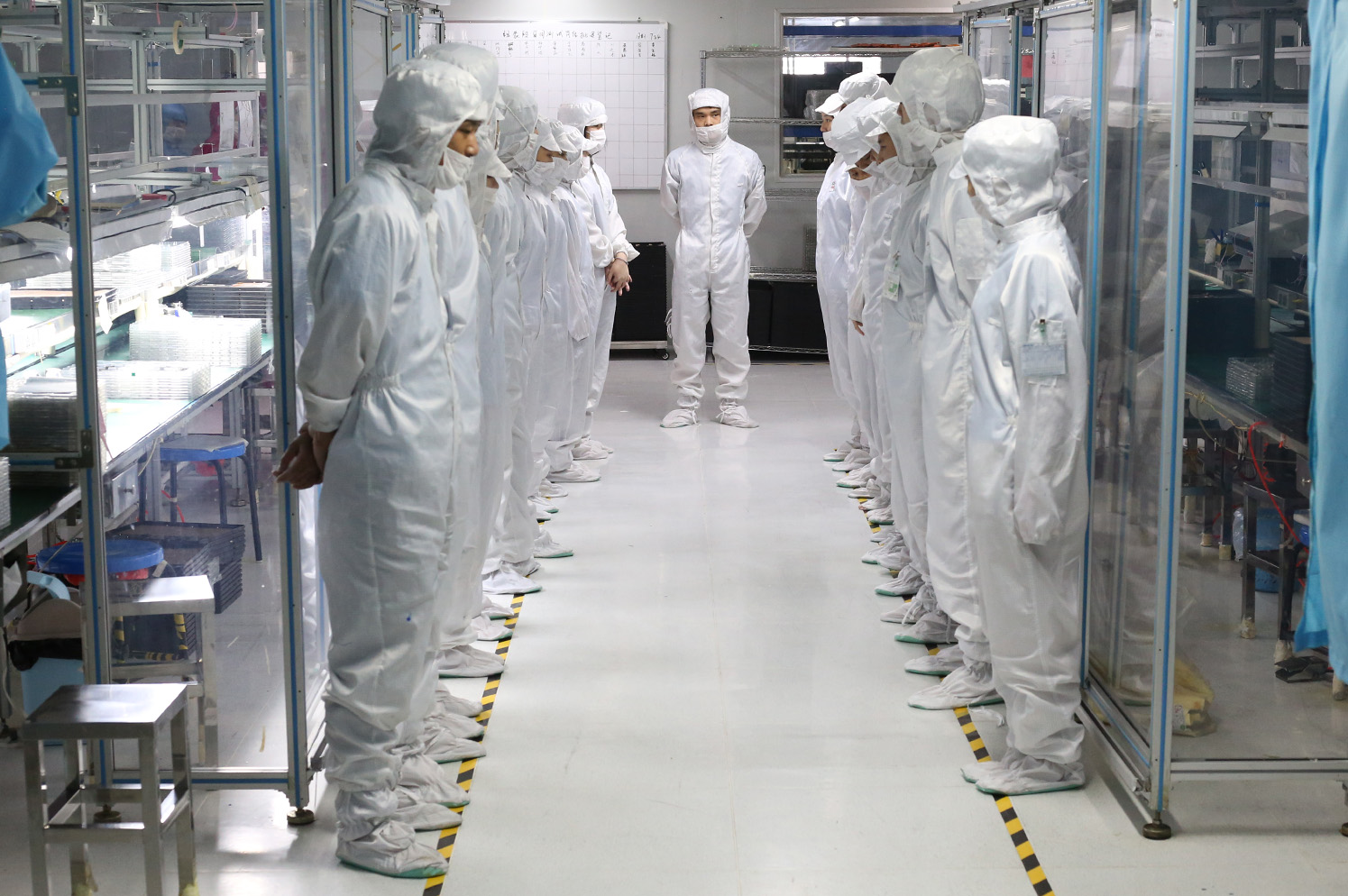 lcm液晶顯示屏廠家哪些崗位起到關鍵性的作用？